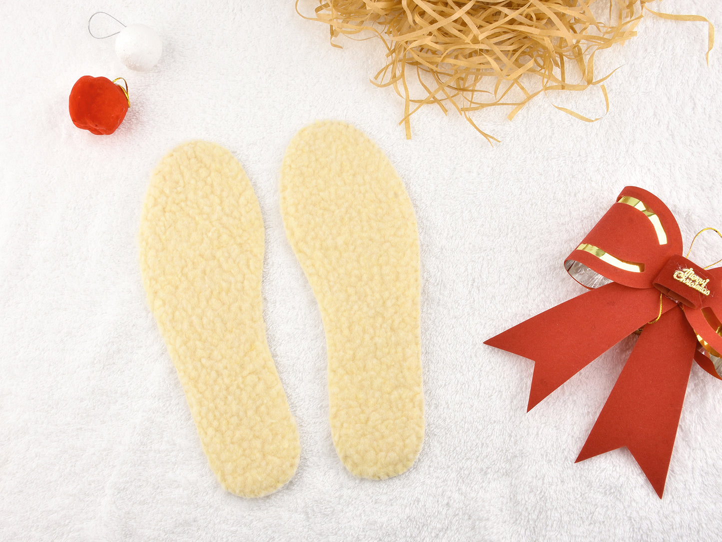 2 piece Knixmax Faux Lambswool Insoles for Women &amp; Men - Warm Synthetic Lamb Fleece Shoe Insoles Soft Inner Soles Thermo Shoe Lined
